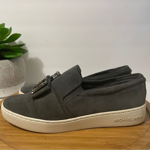 Michael Kors Michelle Leather Loafers Grey Rhinestones Slip-On Shoes Size 8.5 - Picture 1 of 8